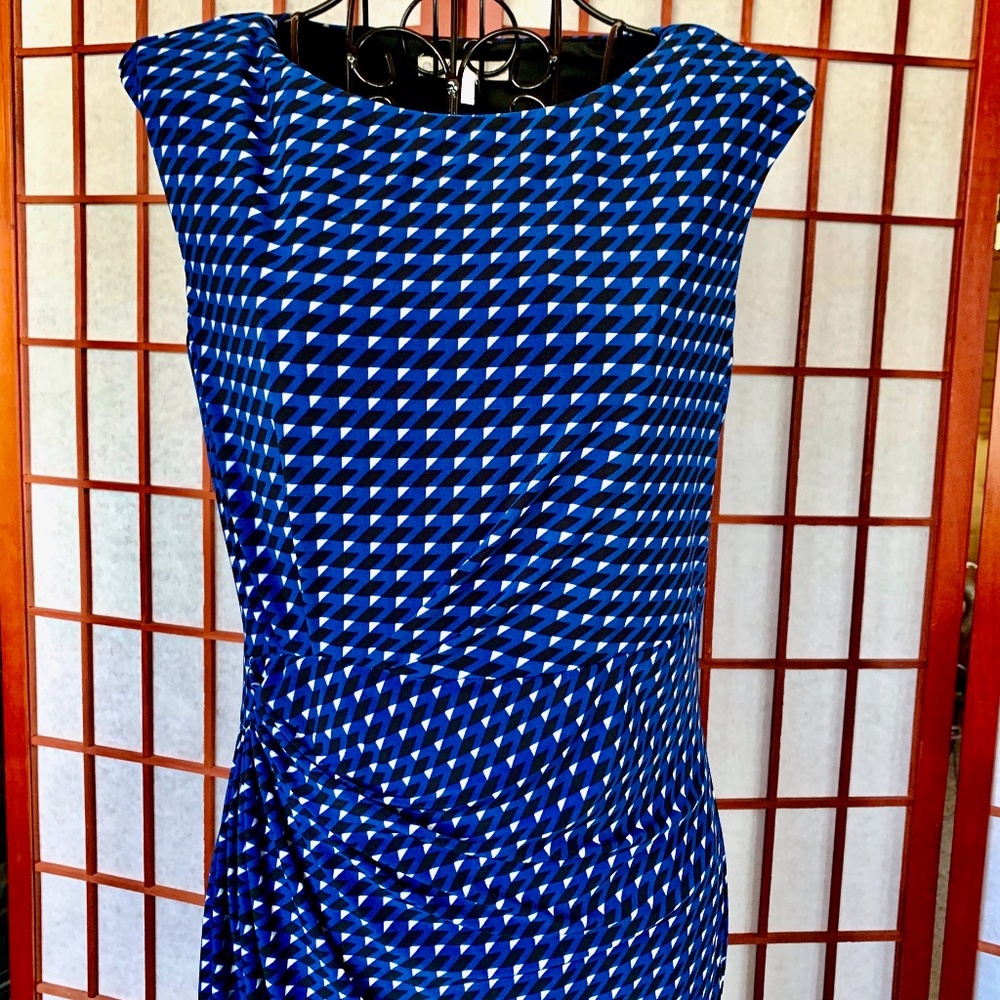 Signature Sadie Patterned Twist Faux Wrap Midi NWT